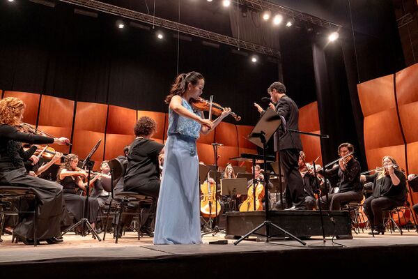 MAGIC VIOLIN