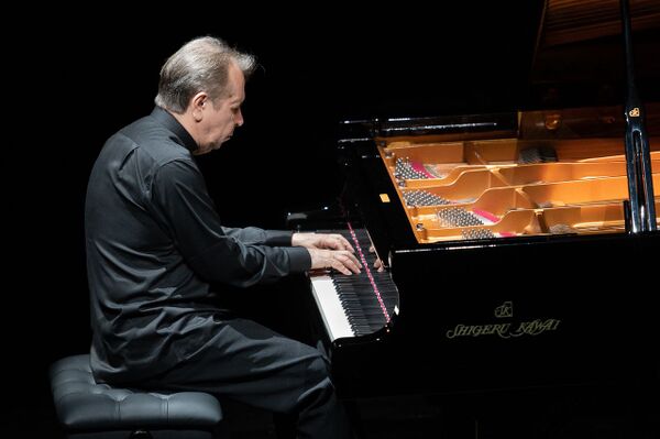 The Piano Legend