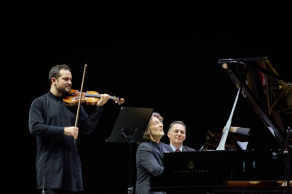 Amore Musica
